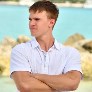 Meet your Posher, Dylan